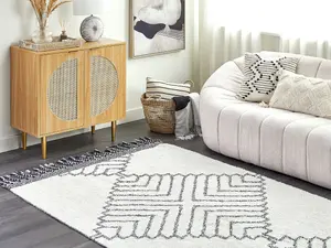 Cotton Area Rug 140 x 200 cm White and Black ERAY