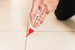 Pack of 4 - Fix-A-Floor Squeezy All-In-One Repair Adhesive for Loose, Hollow and Creaky Tiles, Wood, LVT, LVP & Laminate flooring