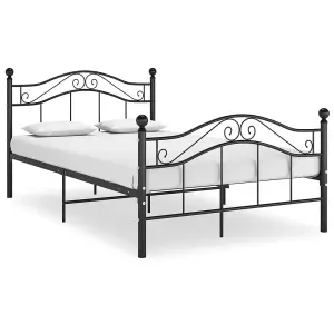 Berkfield Bed Frame Black Metal 120x200 cm