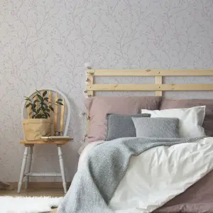 Fine Decor Laurel Mauve Floral Smooth Wallpaper Sample