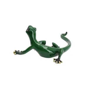 Green Gecko Lizard Resin Wall Shed Sculpture Statue Ornament House Small