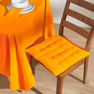 Homescapes Orange Tablecloth 137 x 228 cm