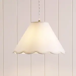 Laura Ashley Ivory & Cream Scalloped edge Lamp shade (D)30cm