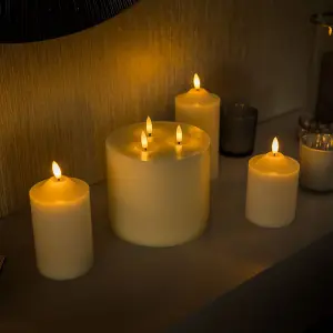 ValueLights Flickering Candle Ivory Light Decoration