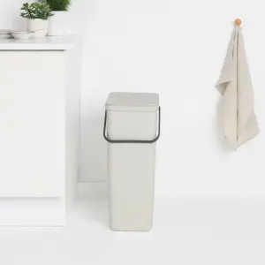 Brabantia Sort & Go Tall Light Grey Plastic Recycling bin - 40L Freestanding