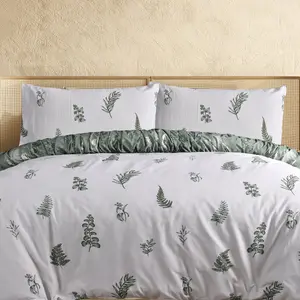 Pennside Polyester Floral Duvet Cover Set with Pillowcases Double - 2 Standard Pillowcases