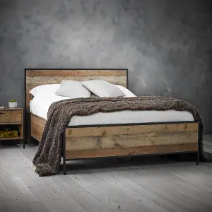 Hoxton 4.6 Double Bed Oak Effect