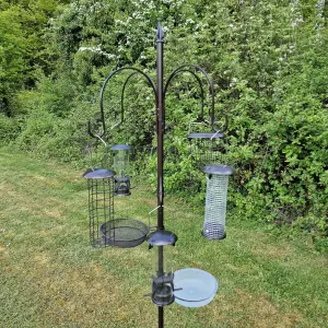 Metal Complete Bird Feeding Station with 5 Feeders