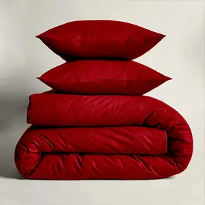 Kiranjot Microfibre 200 TC Reversible Modern & Contemporary Duvet Cover Set With Pillow Cases Red / Super King - 2 Standard Pillowcases