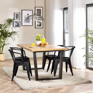 Furniturebox UK 4 Seater Wood Dining Table - Cotswold 'Oak' Herringbone Dining Table & 4 Black Colton Retro Metal Arm Chairs