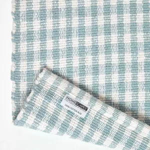 Homescapes Cotton Gingham Check Rug Hand Woven Blue White, 60 x 90 cm