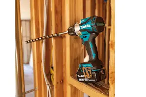 Makita DHP489Z 18v LXT Brushless Combi Hammer Drill 75Nm Torque Metal Chuck Bare