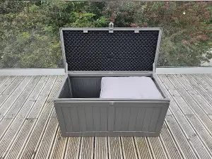 Garden Store Direct 50 Gallon/190 Litre Storage box with Strapped Lid