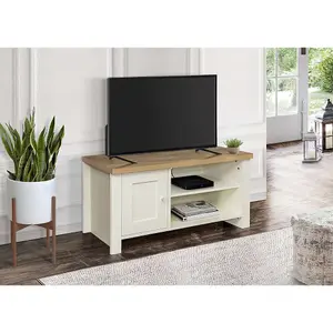 Birlea Highgate Small TV Unit Cream & Oak