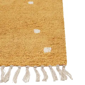 Cotton Area Rug Dotted 140 x 200 cm Yellow ASTAF