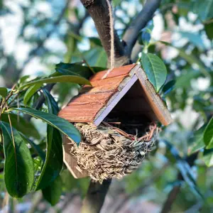 Woven House Martin Bird Nester with Roof