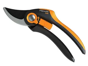 Fiskars 112500 SmartFit Telescopic Lopper L86 1013564 & 111610 Bypass Pruner