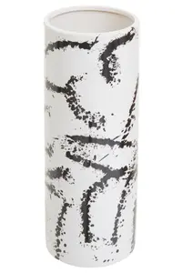 Interiors by Premier Durable Large Black And White Ceramic Vase, Easily Maintained Pottery Vase, Contemporary Vase For Flowers