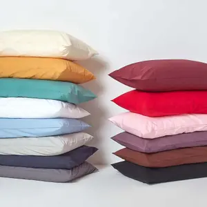 Homescapes Red Egyptian Cotton Fitted Sheet 200 TC, Single