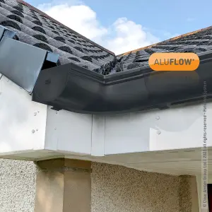 Aluflow Grey Half round 90° Internal Gutter angle, (Dia)140mm