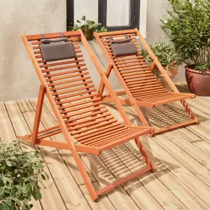 sweeek. Pair of slatted wooden deck chairs Bilbao Natural 102x56x86 cm