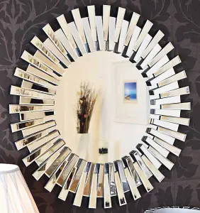 MirrorOutlet Starburst All Glass Stylised Round Mirror 91 x 91cm