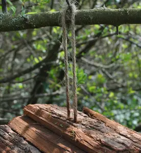 Set of 2 Hanging Wooden Bird Table Feeders