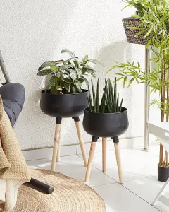 Elevated Plant Pot AGROS Metal Black