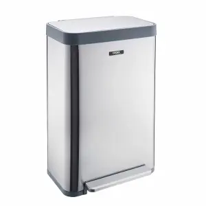 Kitchen Rubbish Waste Bin Recycling Wide Single Pedal 65L Silver