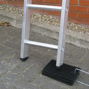 Laddermat, Ladder Leveller -  Anti-Slip for Sloping or Uneven Ground - Ladder Accessory