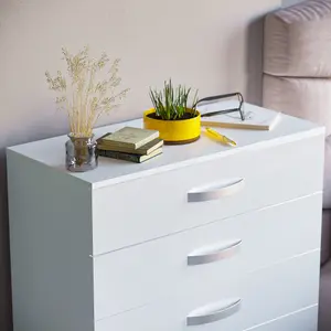 Vida Designs Hulio White High Gloss 5 Drawer Chest (H)900mm (W)750mm (D)360mm