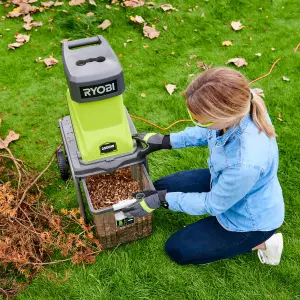 Ryobi RSH2545B Corded 2500W Impact Shredder