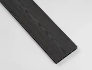 Composite Decking 140mm x 3m Black PK8 (Clips Included)