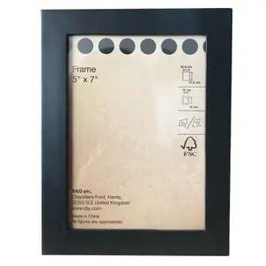 Black Single Picture frame (H)16.4cm x (W)21.4cm