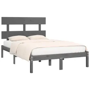 Berkfield Bed Frame Grey Solid Wood 135x190 cm 4FT6 Double