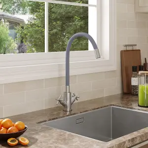 G1/2 Flexible Silicone Dual-Handle Kitchen Faucet Mixer Tap Pull-down Sprayer Grey Faucet