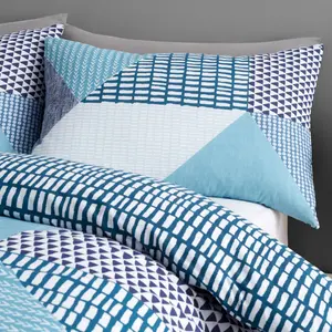 Larsson Geo Duvet Cover Set Teal / Kingsize - 2 Standard Pillowcases