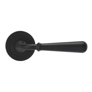 Colours Leba Black Iron effect Aluminium Straight Latch Door handle (L)116mm