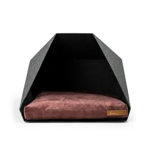 Polyester Pet Bed Dark Grey/Red