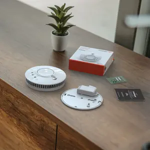 FireAngel Pro Connected Battery & mains-powered Interlinked Smart smoke alarm