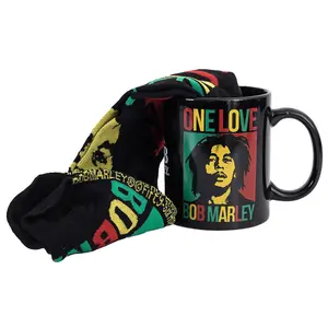 Bob Marley One Love Mug and Sock Set Black (7 UK-11 UK)