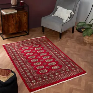 Red Hand Knotted Traditional Bordered Floral Geometric Easy to clean Rug for Bedroom & Living Room-60cm X 90cm