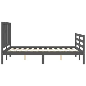 Berkfield Bed Frame with Headboard Grey 140x190 cm Solid Wood