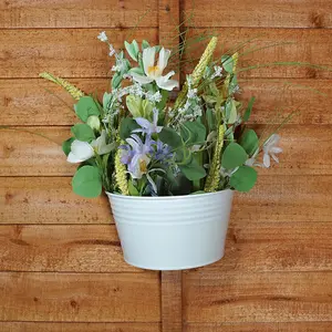 Vintage Metal Wall Planter with Handle - Weatherproof Colourful Home or Garden Flower Plant Pot - H26 x W21 x D11cm, White