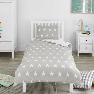 Bloomsbury Mill - Grey and White Stars Kids Reversible Single Bed Duvet Cover and Pillowcase Set - Single - 135 x 200cm