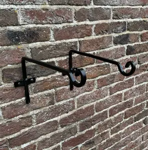 Metal Square Hanging Basket Brackets (29cm) Set of 2