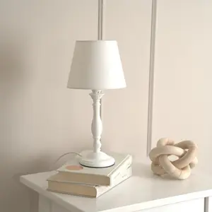 Darian Wood Table Lamp White / No