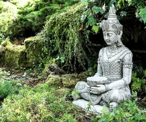 Large Sitting Oriental Thai Stone Buddha Statue