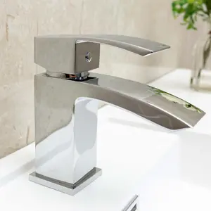 Stark Polished Chrome Deck-mounted Basin Mono Mixer Tap