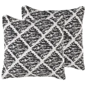 Set of 2 Cushions HAZRO Boucle 45 x 45 cm Geometric Black